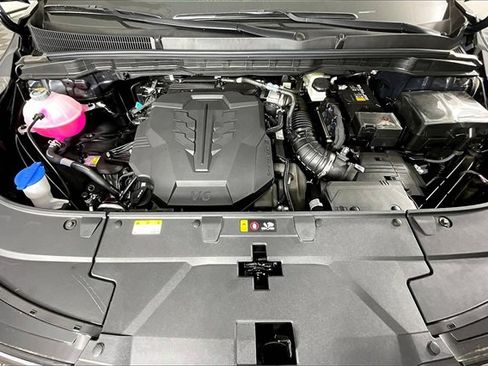 New 2026 Kia Carnival SX Prestige image 2