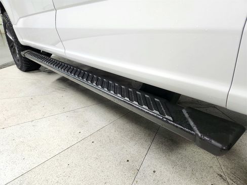 Used 2022 Ford F150 XLT w/ Equipment Group 302A High image 46