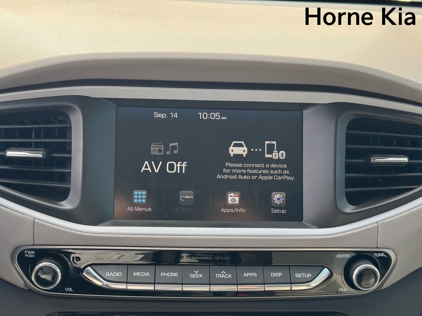 Used 2018 Hyundai Ioniq SEL FWD image 21