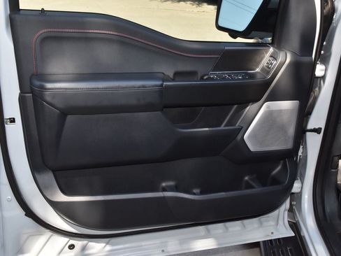 Used 2025 Ford F150 Raptor AWD/4WD image 37
