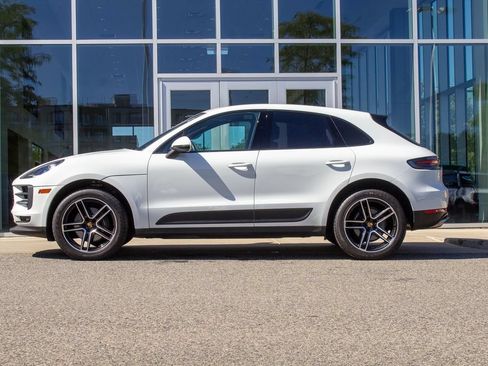 Used 2020 Porsche Macan AWD/4WD image 7