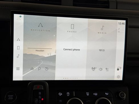 Used 2026 Land Rover Defender 130 S image 22