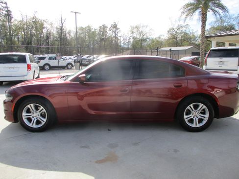 Used 2020 Dodge Charger SXT w/ Leather Interior Group image 8