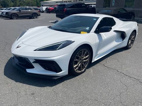 Used 2025 Chevrolet Corvette Stingray Preferred Conv w/ Z51 Performance Package RWD image 2