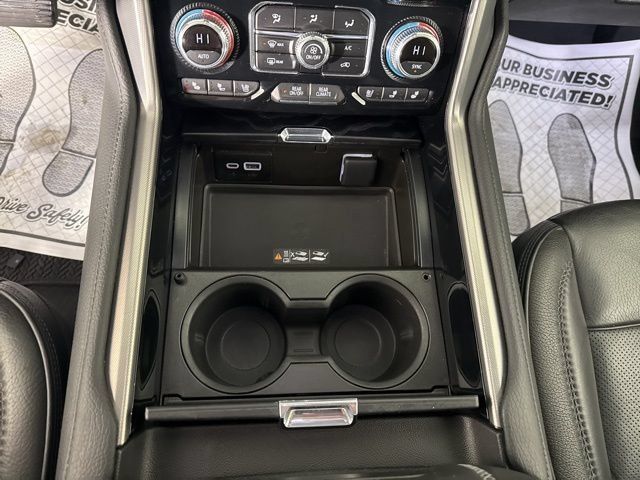 Used 2024 GMC Yukon Denali AWD/4WD image 35