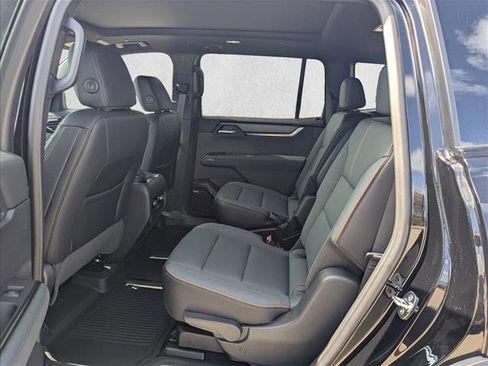 New 2026 GMC Acadia AT4 image 17