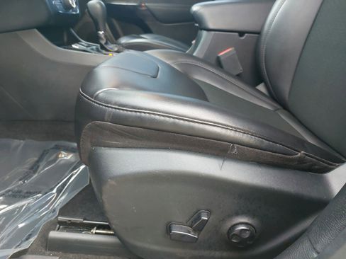 Used 2020 Jeep Cherokee Latitude Plus image 27