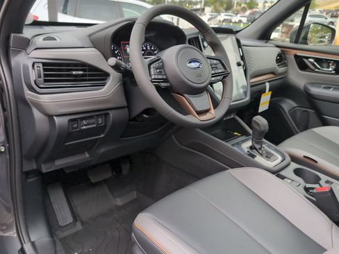Used 2025 Subaru Forester Sport AWD/4WD image 10