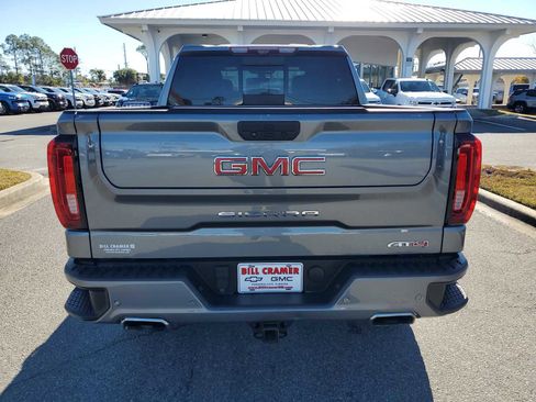 Used 2021 GMC Sierra 1500 AT4 w/ AT4 Premium Package image 4