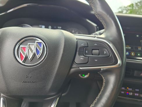 Used 2023 Buick Envision Avenir FWD image 20