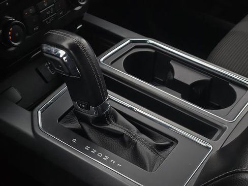 Used 2016 Ford F150 XLT w/ Equipment Group 302A Luxury image 20