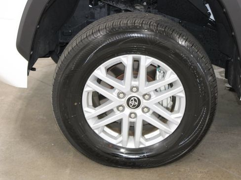 Used 2024 Toyota Tundra SR5 w/ SR5 Premium Package AWD/4WD image 59