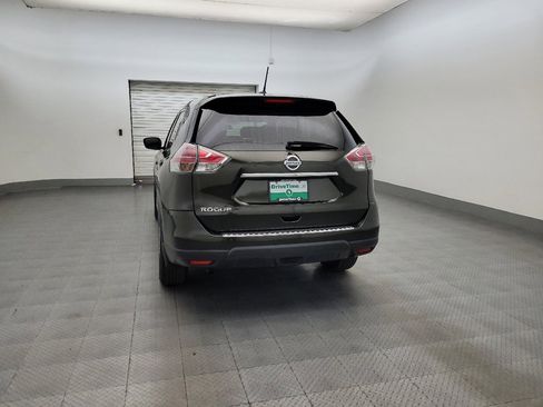 Used 2016 Nissan Rogue S w/ S Family Package FWD image 6