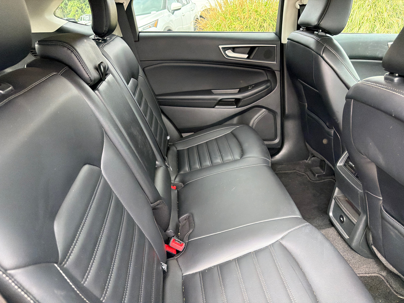 Used 2024 Ford Edge SEL AWD/4WD image 15