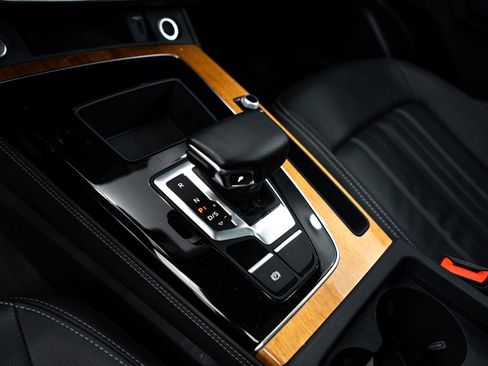 Used 2023 Audi Q5 2.0T Premium Plus w/ Premium Plus Package image 13