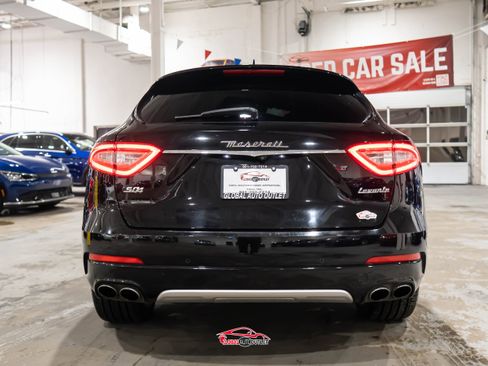 Used 2019 Maserati Levante S GranLusso image 6