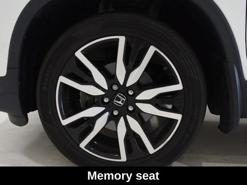 Used 2022 Honda Pilot Elite image 7