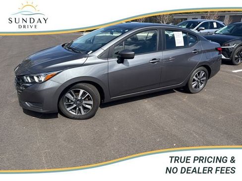 Used 2023 Nissan Versa SV image 1