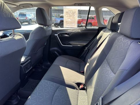 Used 2023 Toyota RAV4 XLE w/ Convenience Package AWD/4WD image 14