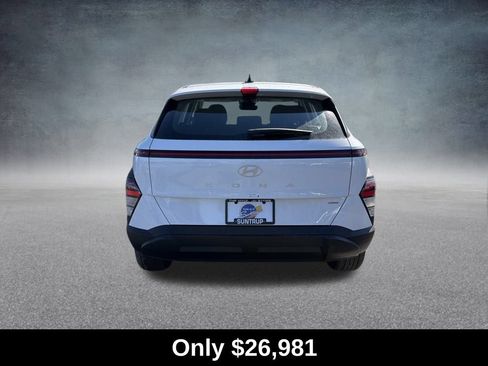 Used 2026 Hyundai Kona SE AWD/4WD image 4