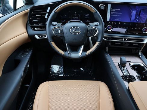 New 2026 Lexus RX 450h AWD image 16