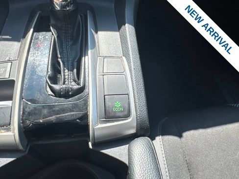 Used 2019 Honda Civic Sport image 28