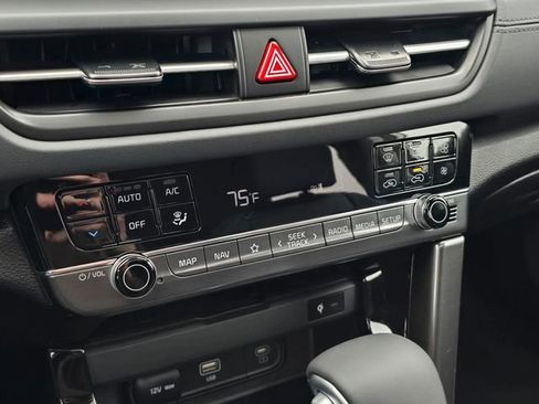 New 2026 Kia Seltos SX w/ SX Sunroof Package image 14