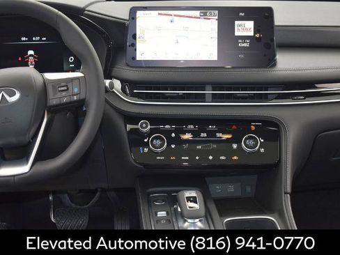 Certified 2025 INFINITI QX60 Luxe w/ Black Edition image 21