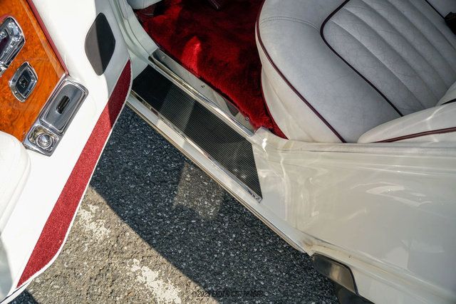 Used 1989 Rolls-Royce Silver Spirit RWD image 64