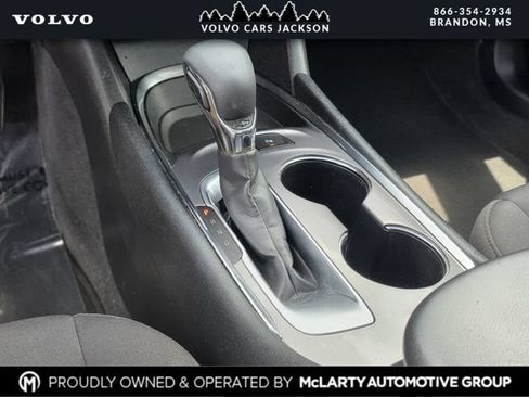 Used 2022 Chevrolet Malibu LS w/ Driver Confidence Package II FWD image 22