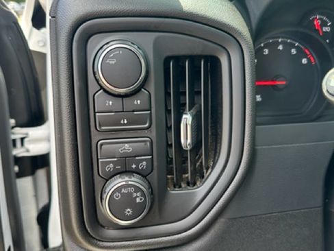 Used 2024 Chevrolet Silverado 2500 W/T w/ WT Convenience Package AWD/4WD image 11