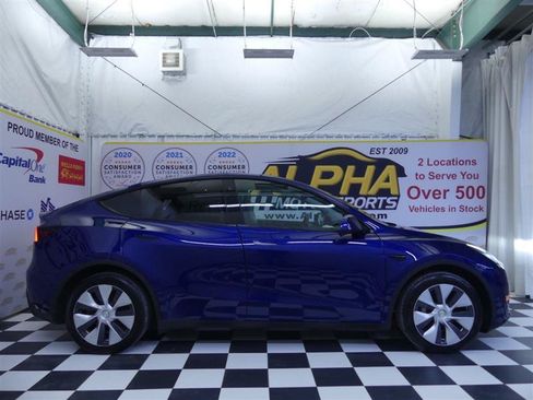 Used 2020 Tesla Model Y Long Range AWD/4WD image 31