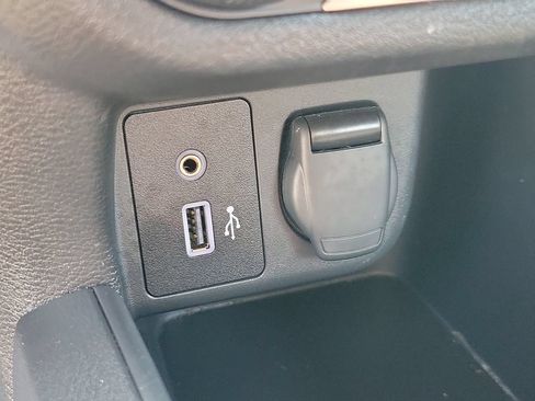 Certified 2025 Nissan Versa S w/ S Plus Package FWD image 26