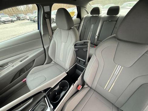 New 2026 Hyundai Elantra SEL Sport Premium FWD image 32