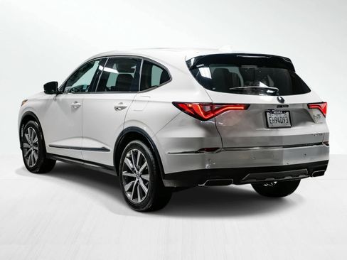 Used 2025 Acura MDX SH-AWD w/ Technology Package image 2
