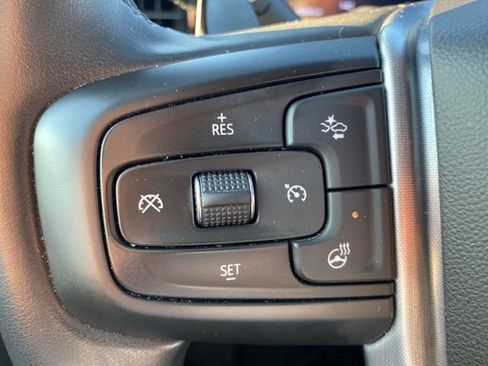 Used 2024 GMC Sierra 1500 SLT w/ SLT Premium Package AWD/4WD image 22