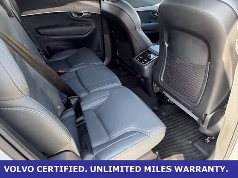 Certified 2024 Volvo XC90 B6 Ultimate w/ Lounge Package image 33