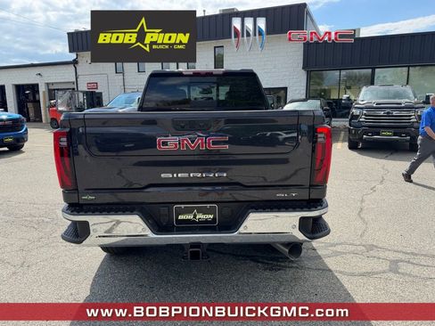 New 2026 GMC Sierra 2500 SLT w/ SLT Premium Package AWD/4WD image 4
