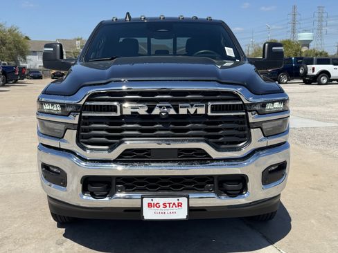 New 2026 RAM 3500 Tradesman AWD/4WD image 3