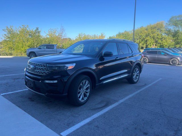Used 2022 Ford Explorer Limited w/ Equipment Group 301A AWD/4WD image 1