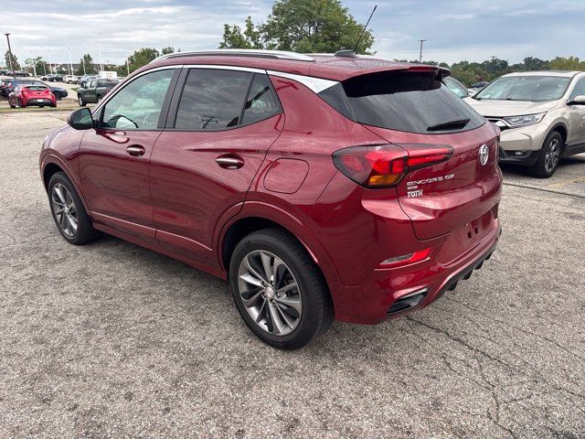 Used 2022 Buick Encore GX Select w/ Sport Touring Package AWD/4WD image 4