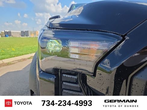New 2026 Toyota Tacoma TRD Off-Road AWD/4WD image 16
