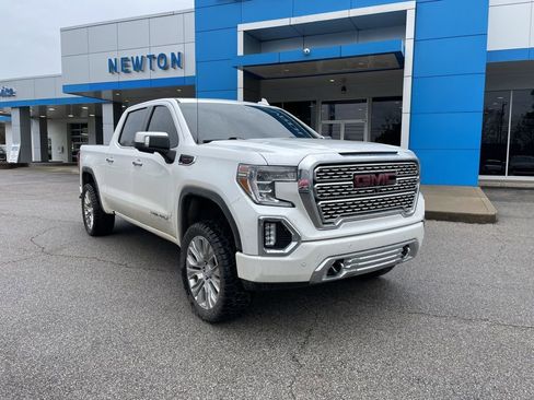 Used 2020 GMC Sierra 1500 Denali w/ Denali Ultimate Package image 2