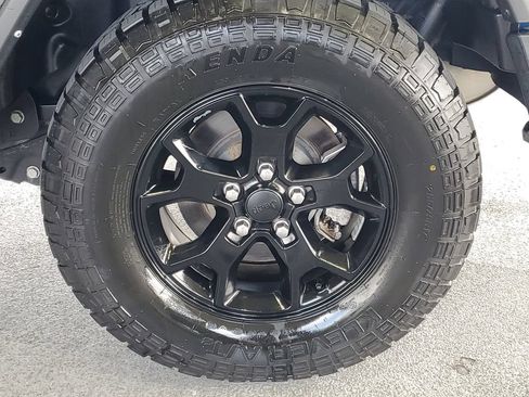 Used 2022 Jeep Wrangler Unlimited Sport AWD/4WD image 7