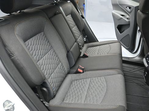 Used 2021 Chevrolet Equinox LT image 19