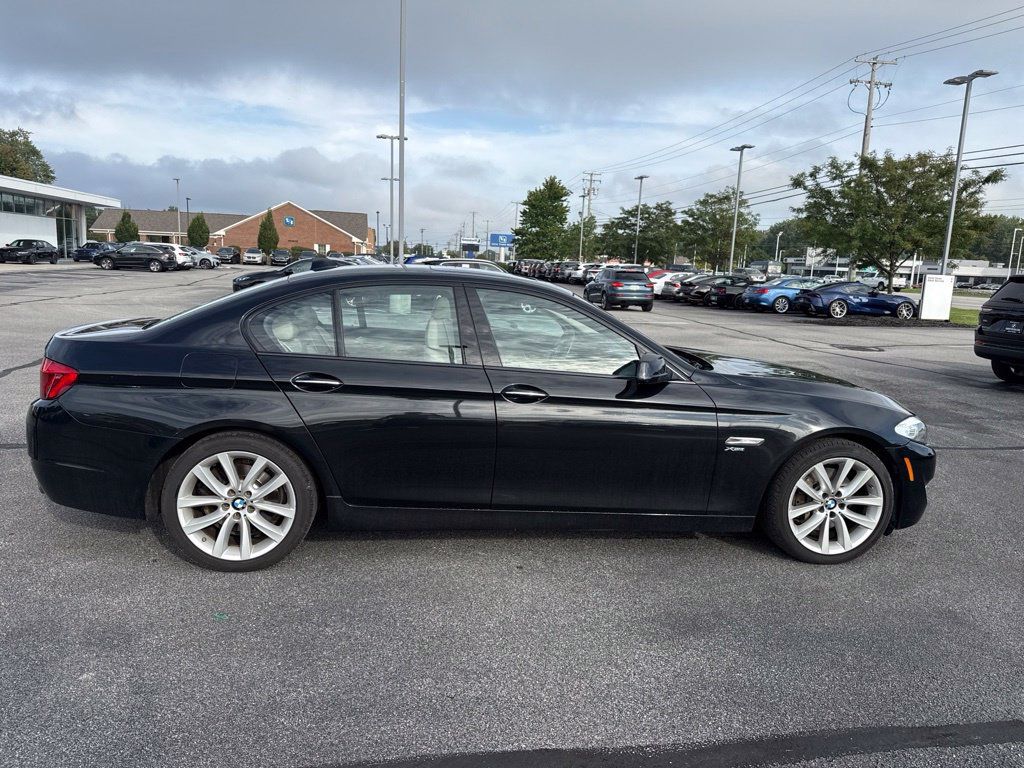 Used 2011 BMW 535i xDrive Sedan AWD/4WD image 22