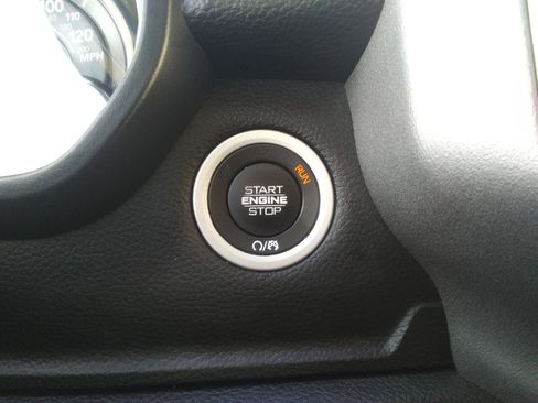 Used 2020 RAM 1500 Big Horn image 16