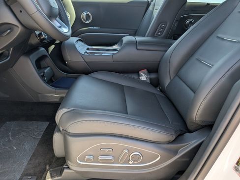 New 2026 Hyundai Palisade Calligraphy FWD image 12