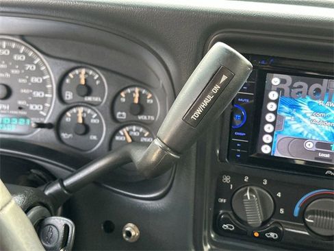 Used 2002 Chevrolet Silverado 3500 LS w/ Electrical Convenience Pkg image 12