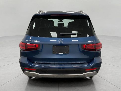 Certified 2023 Mercedes-Benz GLB 250 4MATIC image 4